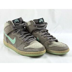 Size 10 - Nike SB Dunk High Pro Soft Grey/Mint Men’s US Size 10 *RARE*